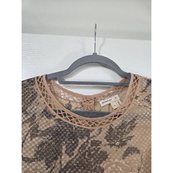 Meadow Rue Anthropologie Champagne Beige Sheer Floral Button Back Shirt, Medium - Picture 3 of 12